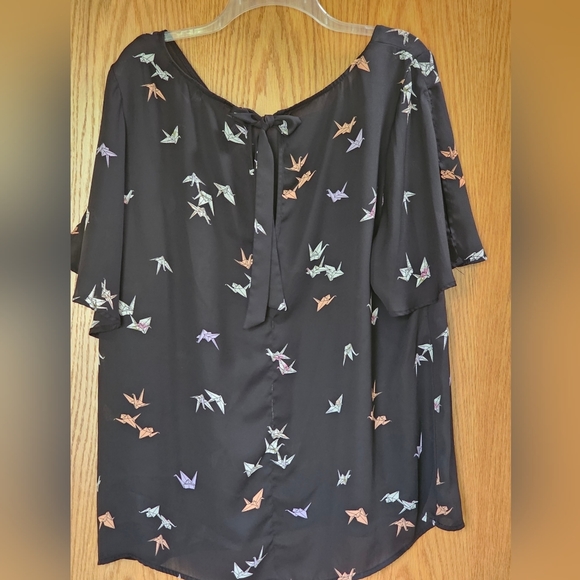 TORRID BLOUSE sz 2 - Picture 2 of 6